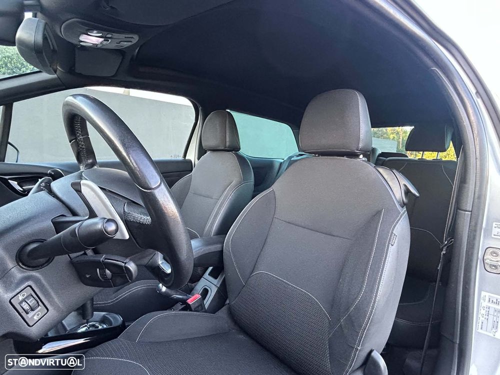 Citroën DS3 Cabrio 1.6 e-HDi So Chic ETG6 - 11