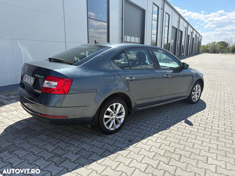 Skoda Octavia 2.0 TDI DSG Ambition - 6