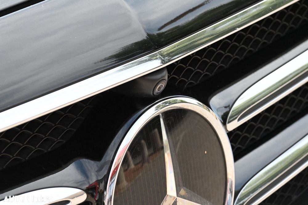Mercedes-Benz E 220 d 9G-TRONIC - 10