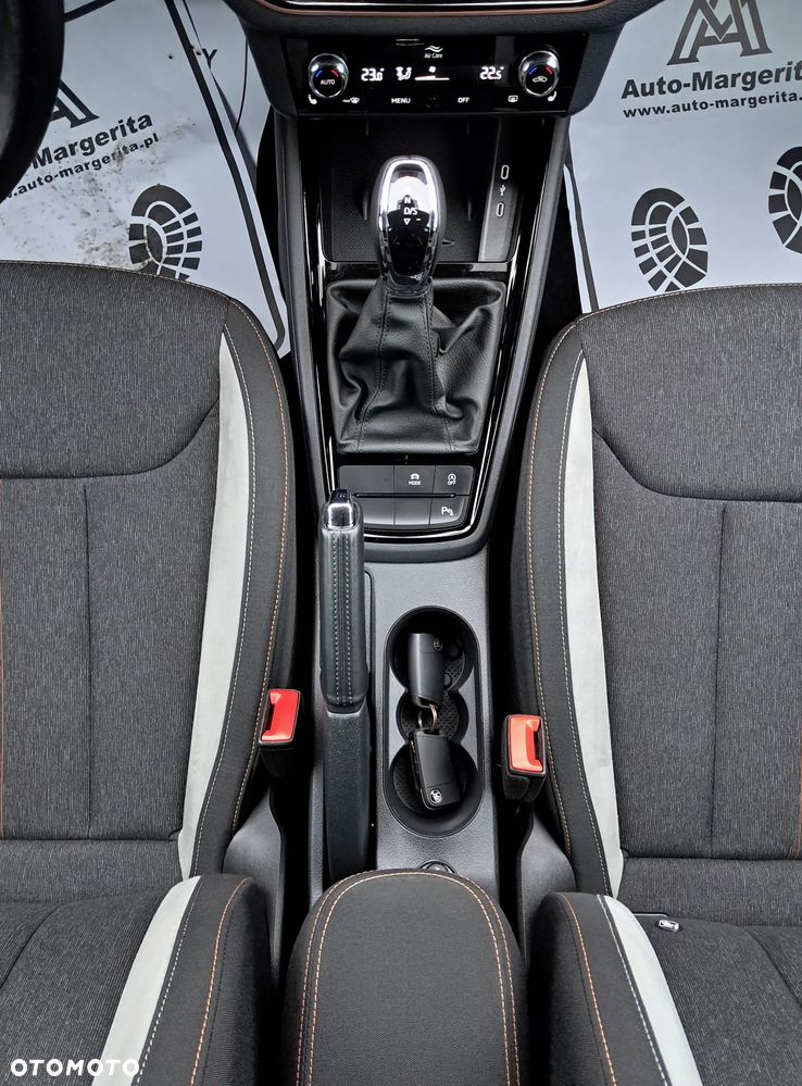 Skoda Kamiq 1.5 TSI DSG Style - 22