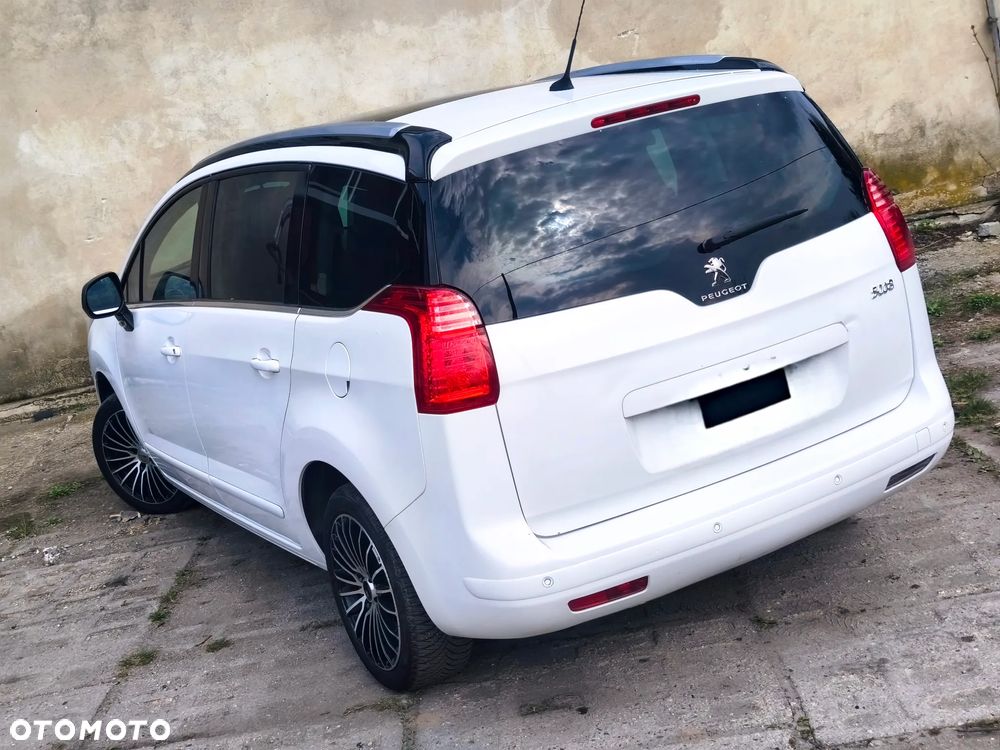 Peugeot 5008 - 14