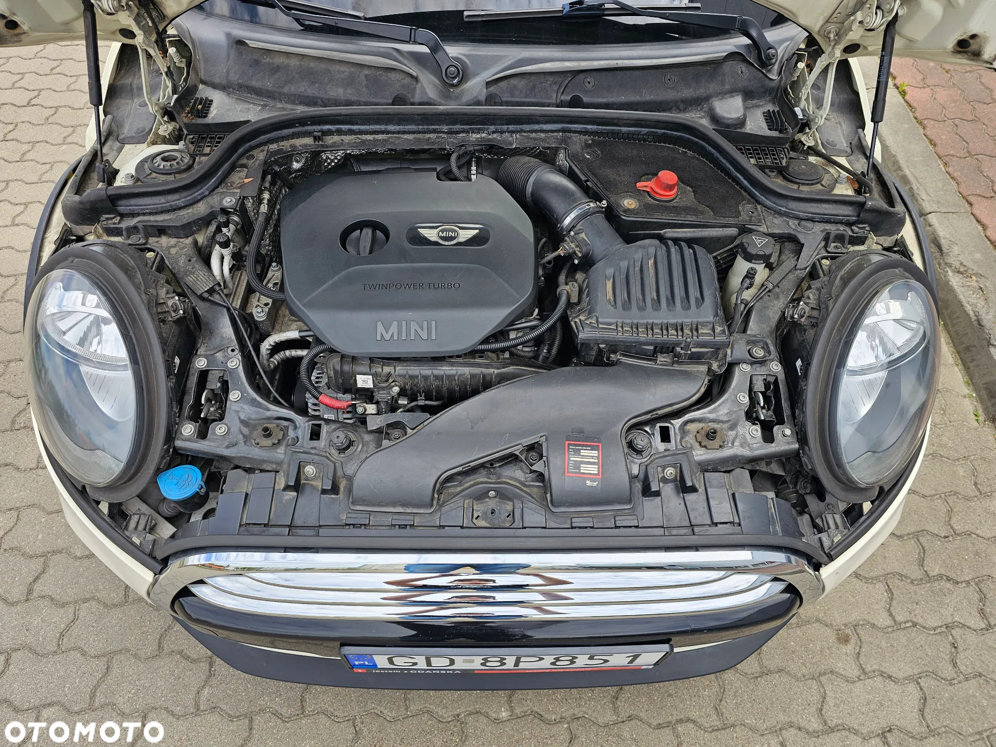 MINI Cooper Standard - 13