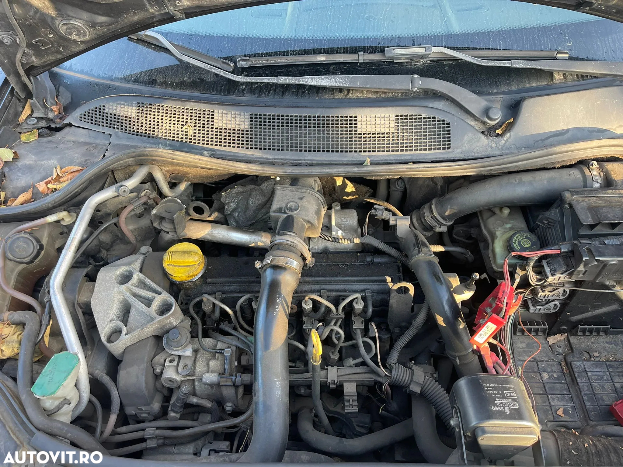 Dezmembrari Renault Megane 2 1.5 Diesel / Euro 3 / 2006 - 6