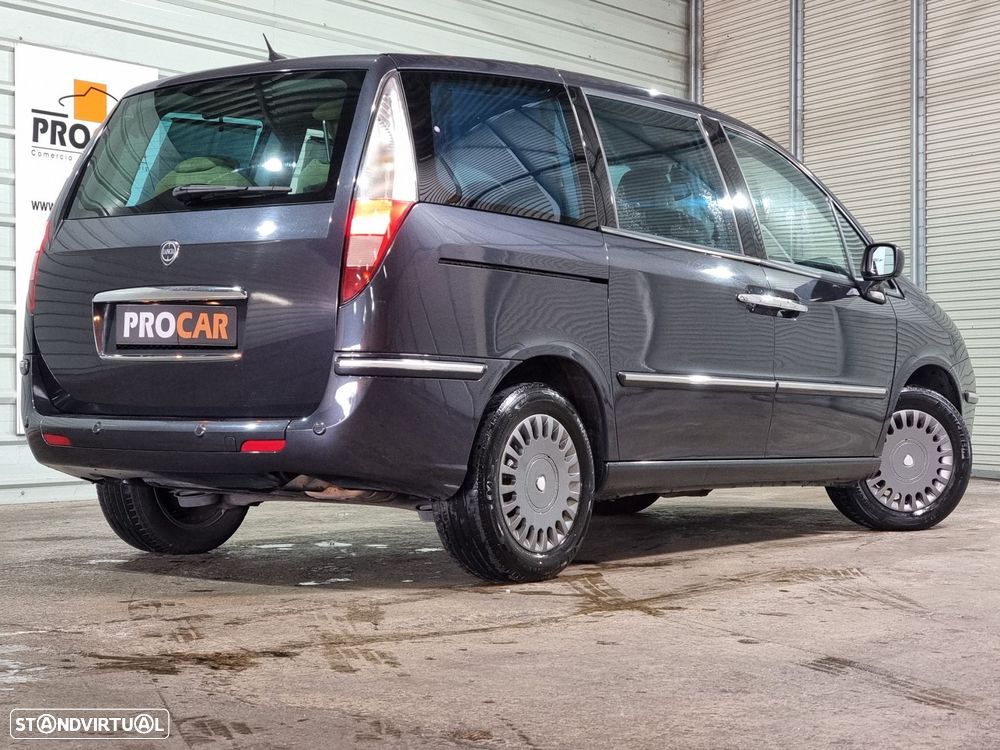 Lancia Phedra 2.2 JTD - 2