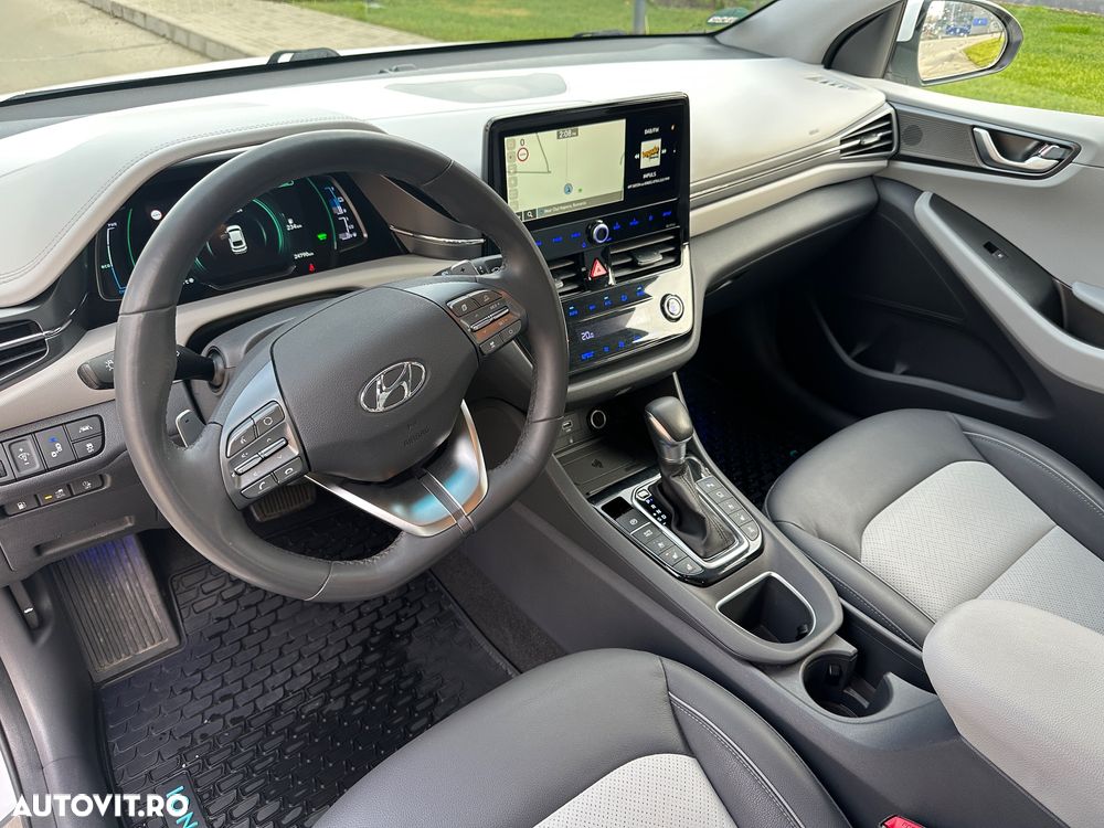Hyundai IONIQ Plug-in-Hybrid 1.6 GDI Premium - 7