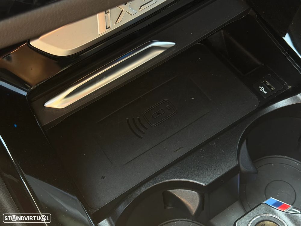 BMW iX3 M Sport Impressive - 14