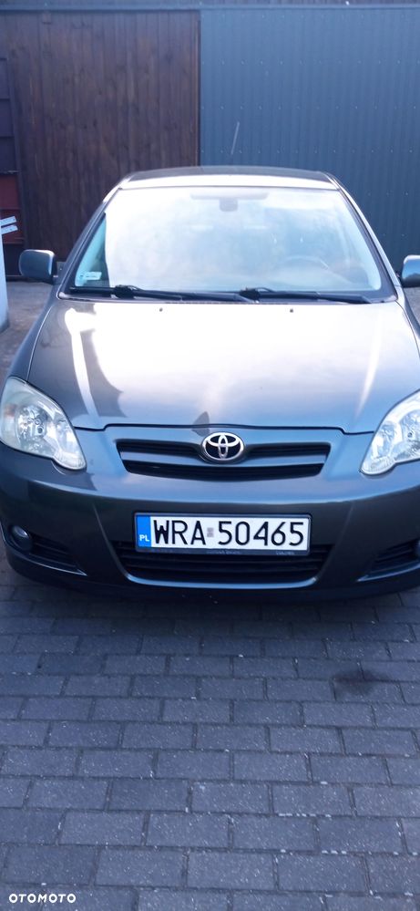 Toyota Corolla - 30
