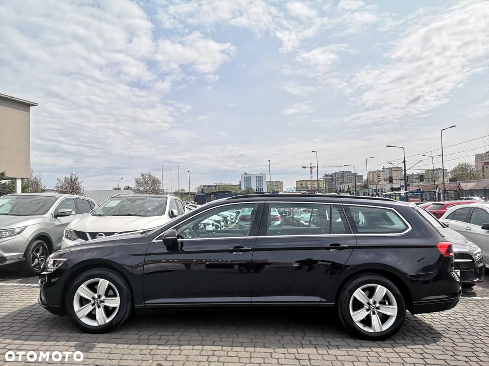 Volkswagen Passat 2.0 TDI Business DSG - 6