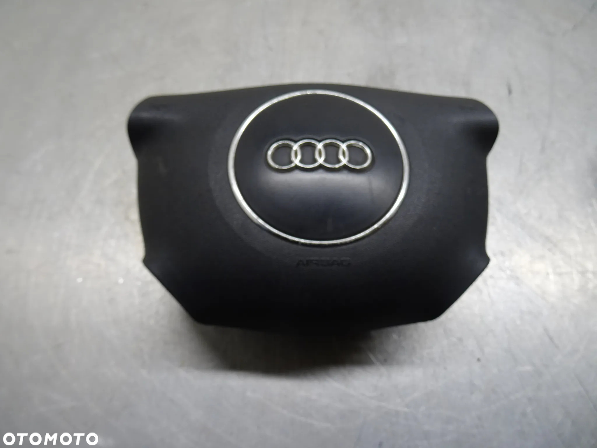 AUDI A4 B6 1.9TDI PODUSZKA KIEROWCY AIRBAG 8E0880201E - 4