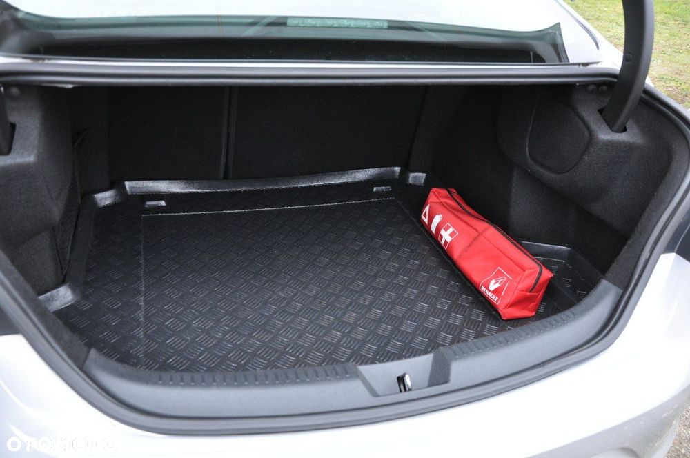 Renault Megane 1.6 SCe Life - 19