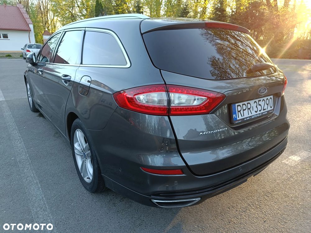 Ford Mondeo 2.0 TDCi Bi-Turbo Titanium PowerShift - 10