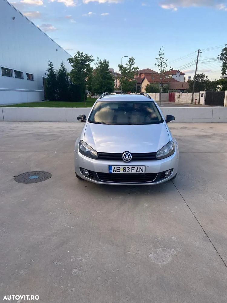Volkswagen Golf 2.0 TDI DPF MATCH - 14