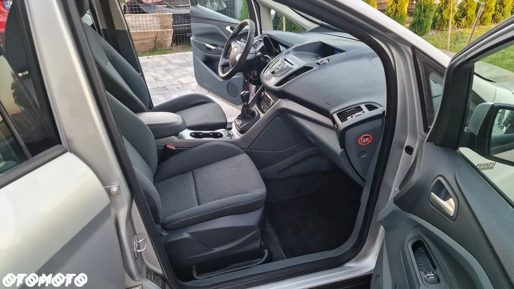 Ford C-MAX - 13