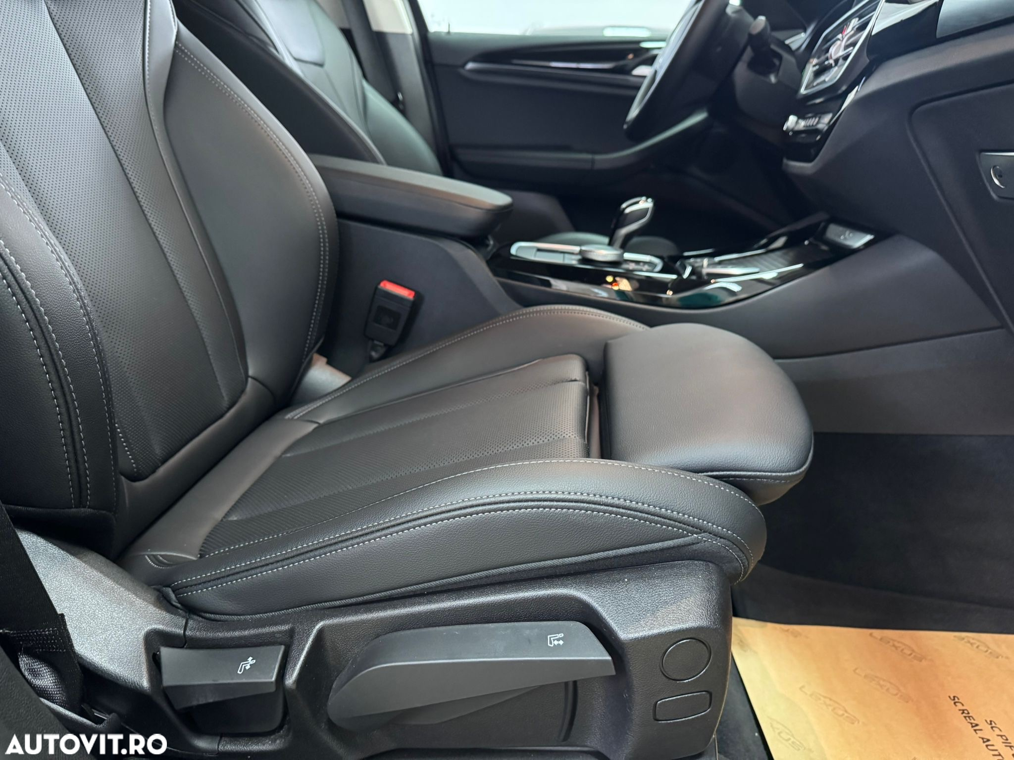 BMW X3 xDrive30e AT PHEV - 18