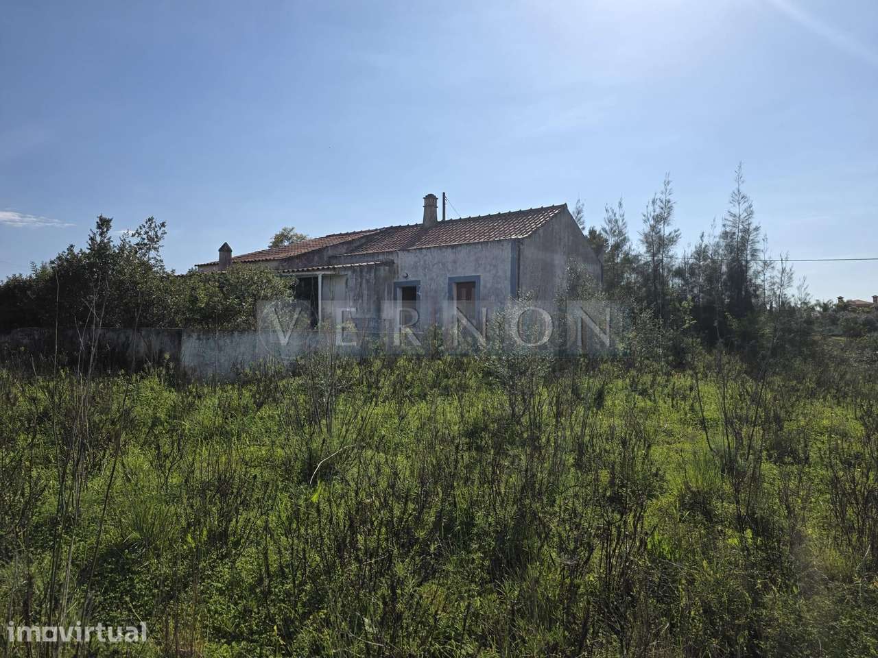Para venda terreno com ruína e grande potencial próximo de Silves, Lag