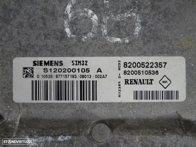 Centralina De Motor Renault Clio Iii (Br0/1, Cr0/1)  S120200105 A / 82 - 2