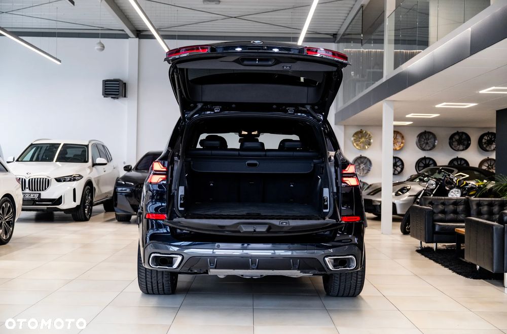 BMW X5 xDrive30d mHEV - 11