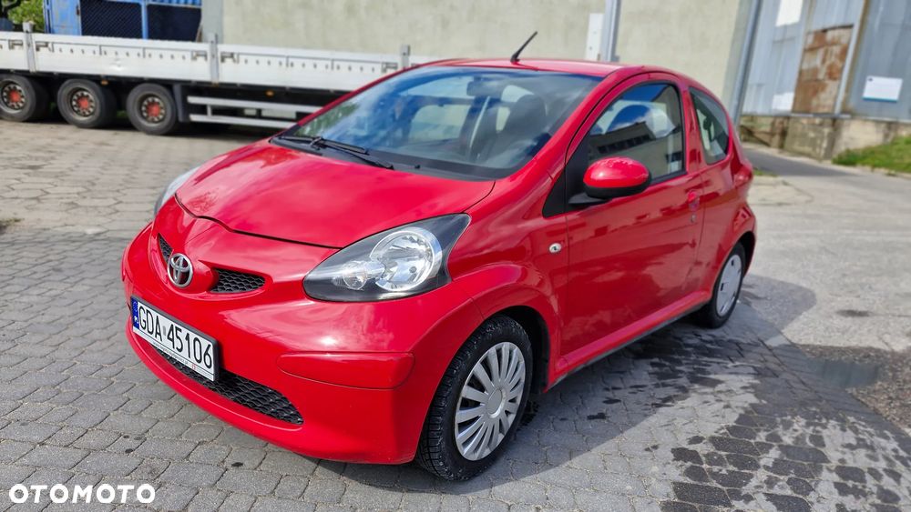 Toyota Aygo 1.0 VVT-i Luna A/C - 2