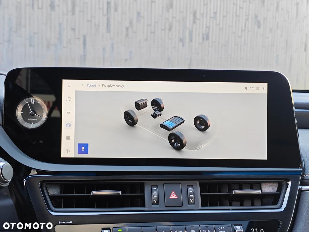 Lexus ES 300h Business Edition - 18