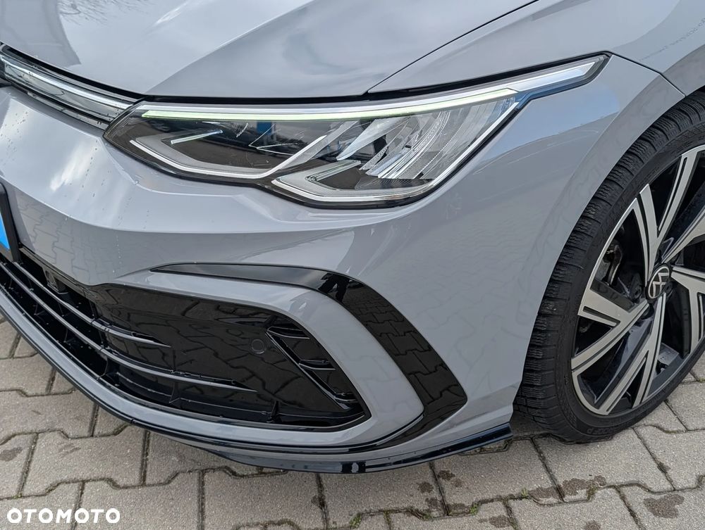 Volkswagen Golf 1.5 eTSI OPF DSG R-Line - 28