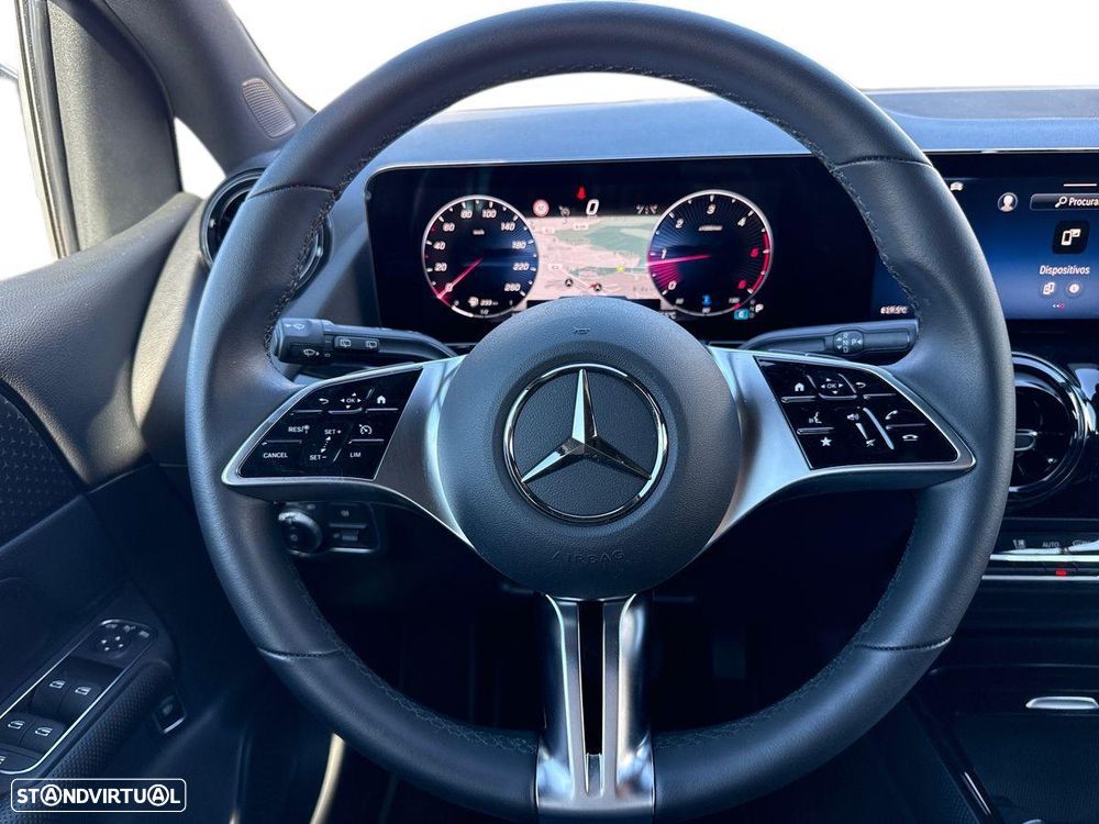 Mercedes-Benz B 180 d - 14