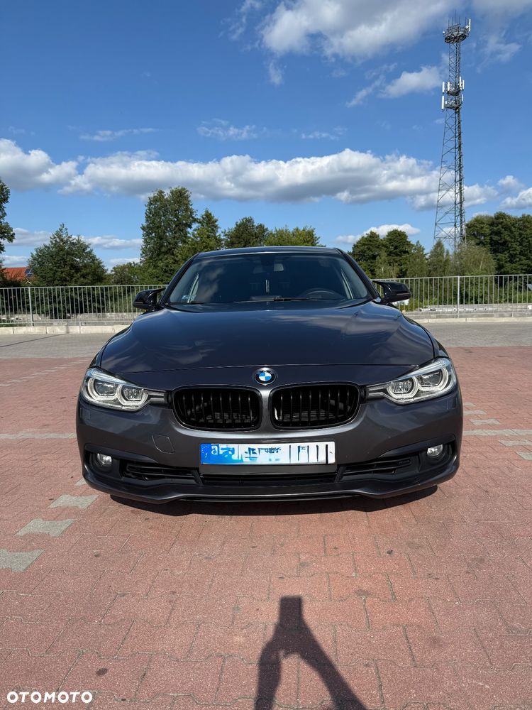 BMW Seria 3 318i Advantage - 6