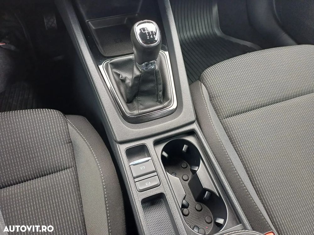 Skoda Octavia Combi 2.0 TDI Ambition - 23