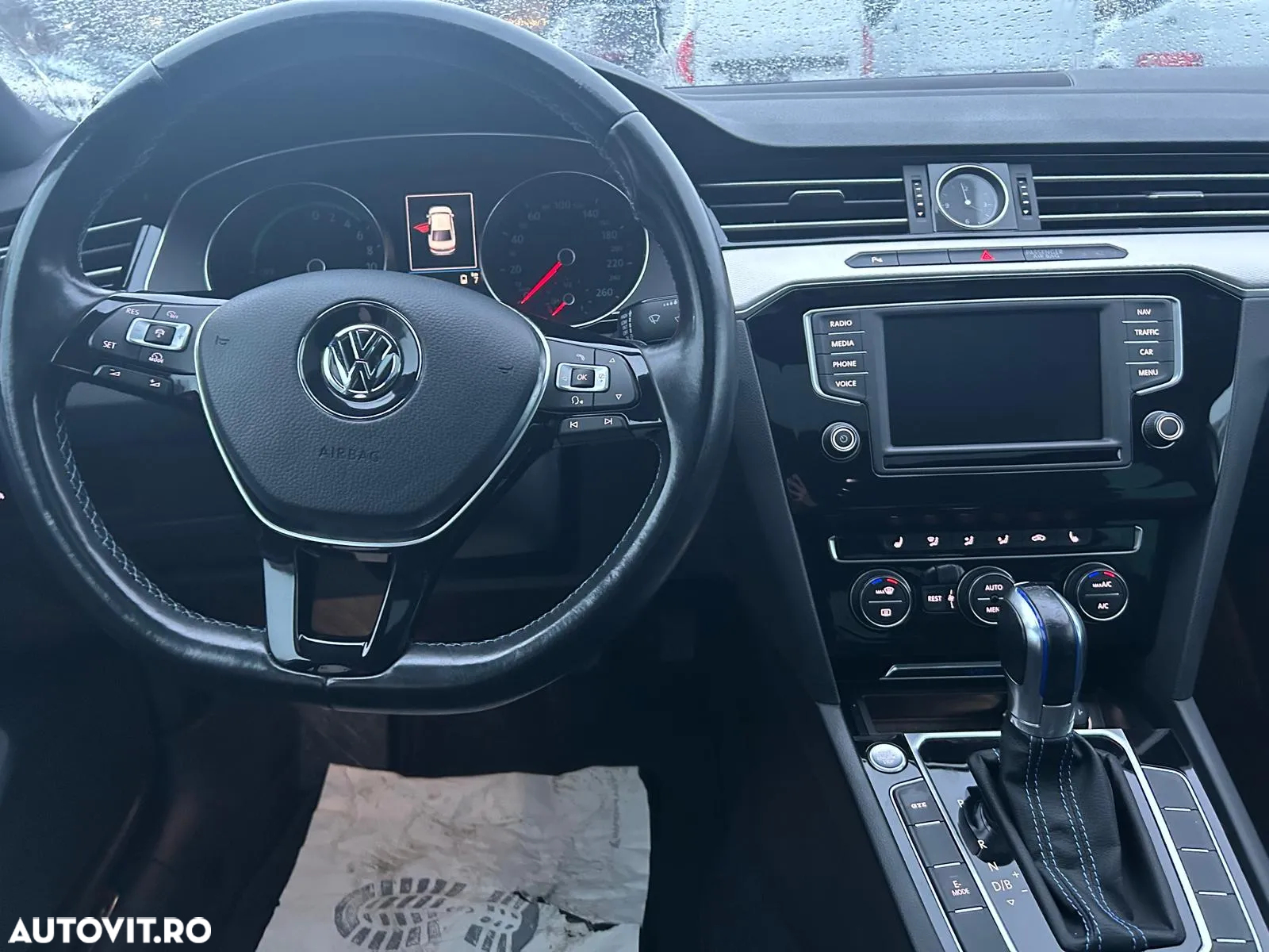 Volkswagen Passat GTE - 14