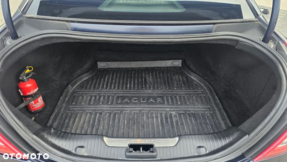 Jaguar XJ 3.0 V6 Kompressor AWD Langversion Portfolio - 24