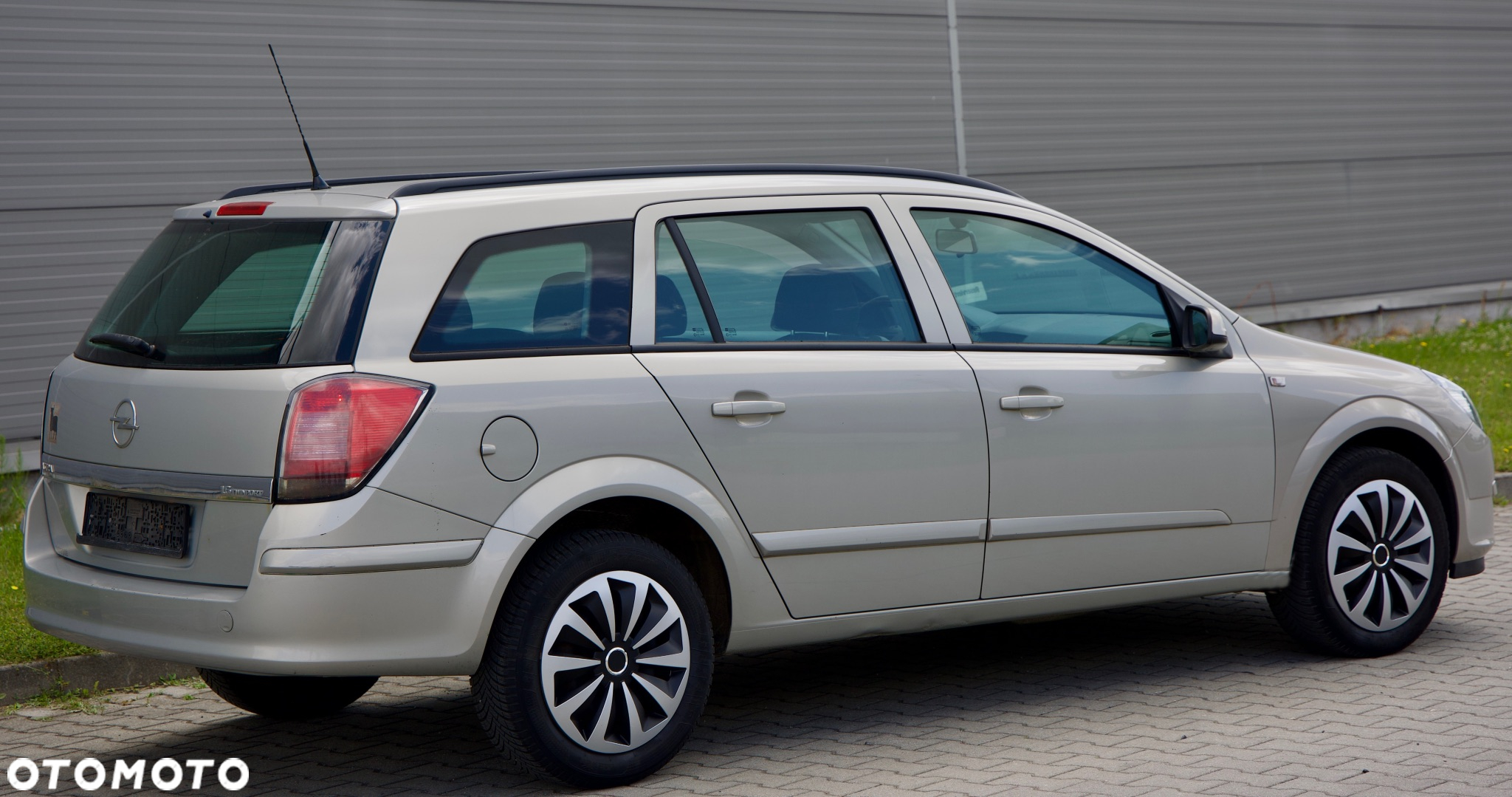 Opel Astra II 1.6 Start - 8