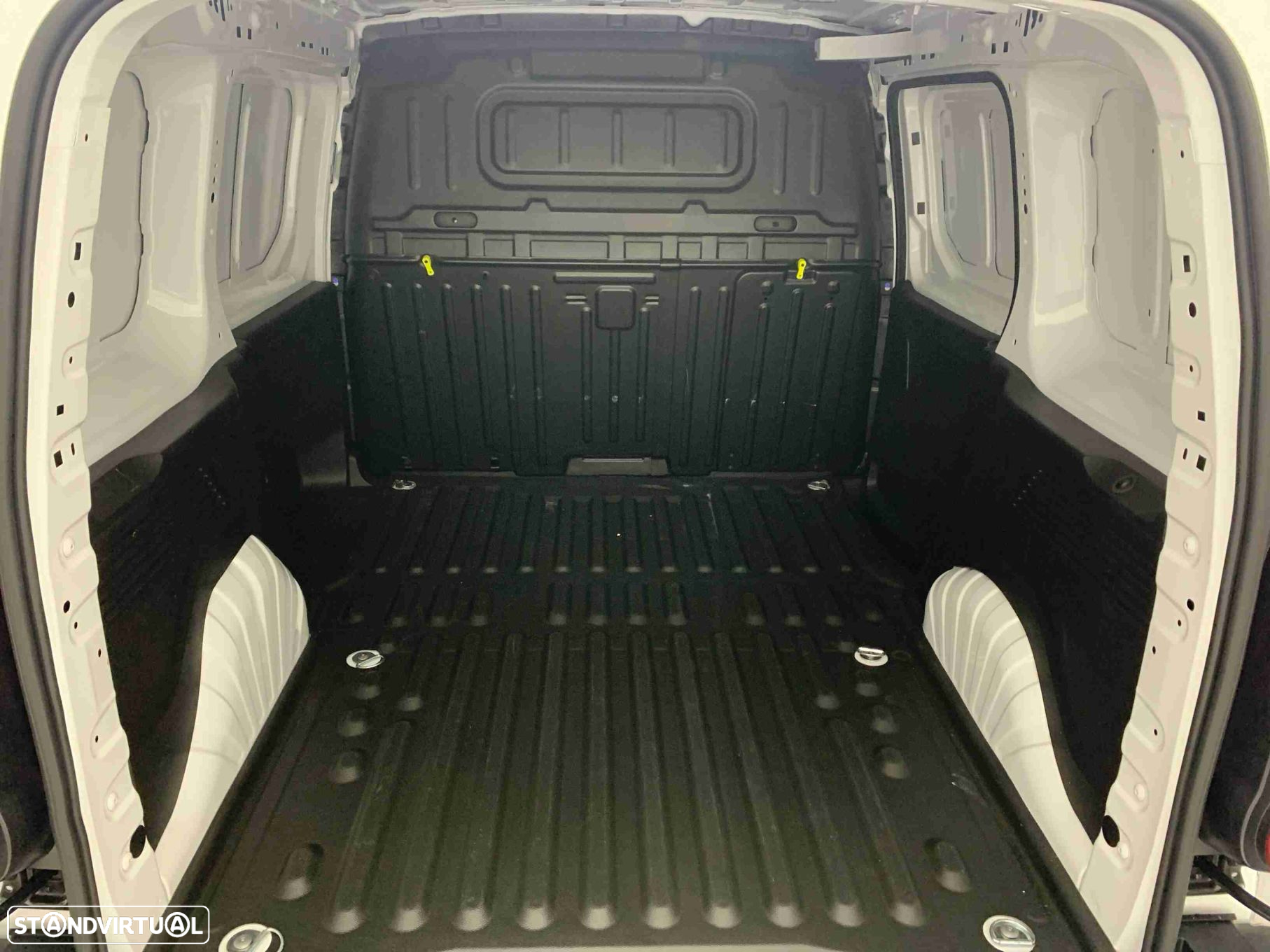 Peugeot Partner 1.5 BlueHDi Standard - 13