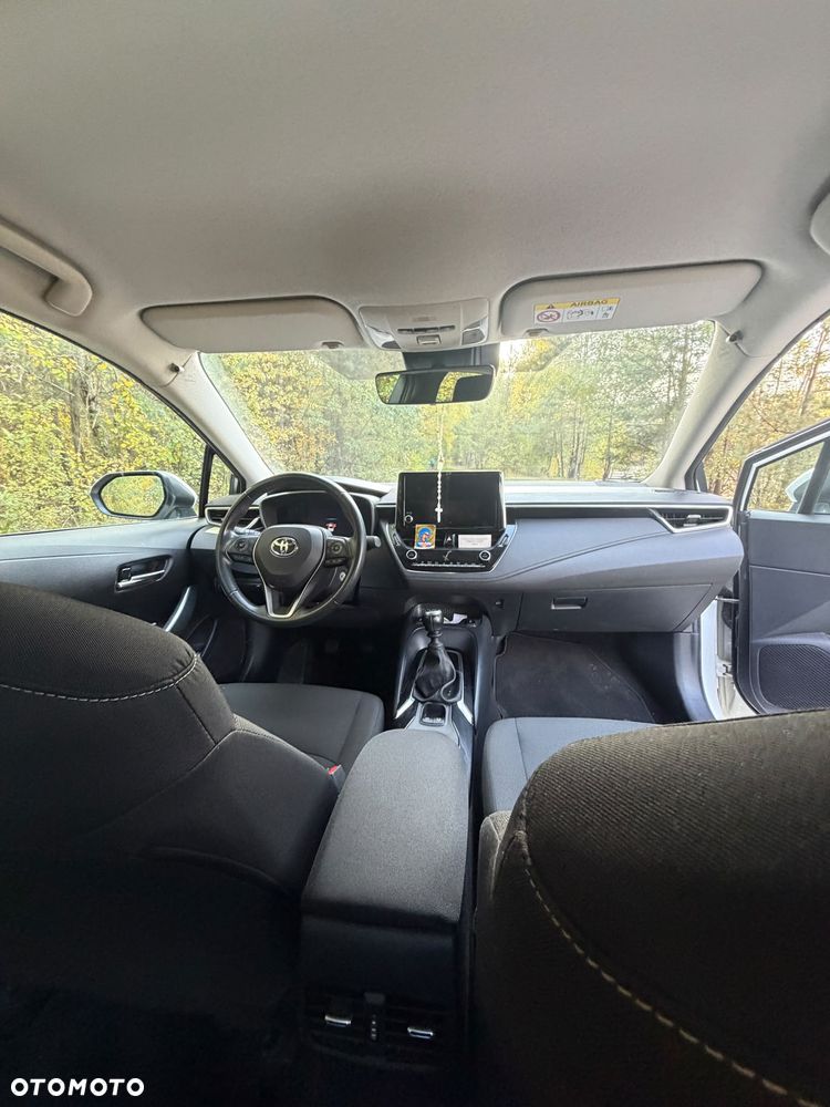 Toyota Corolla - 12