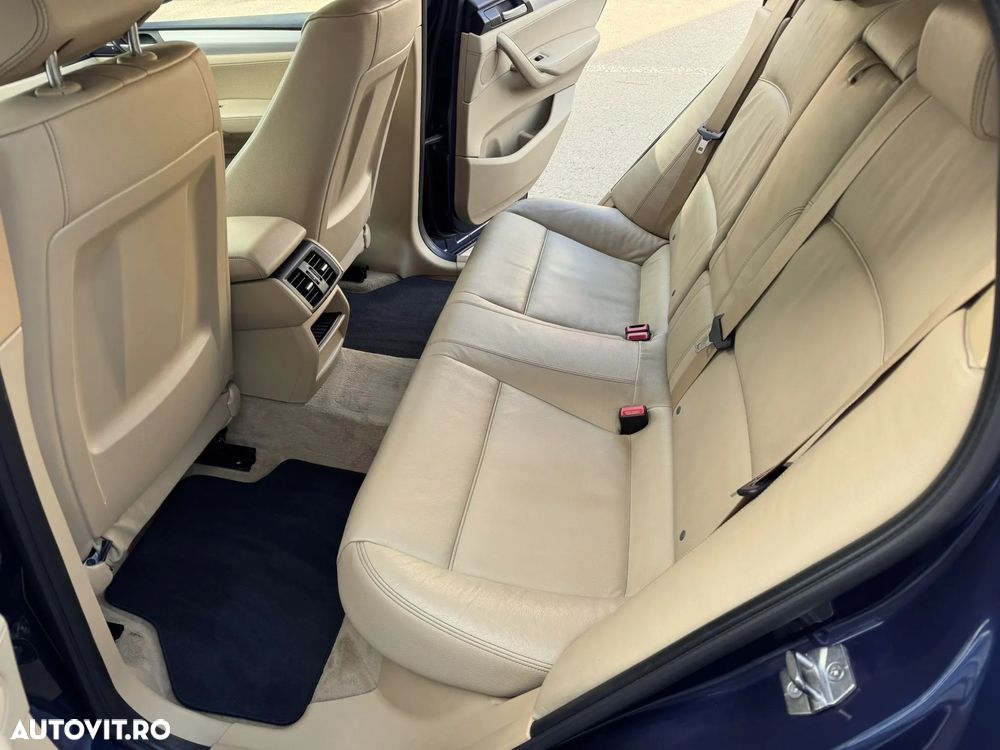 BMW X4 xDrive20d xLine - 34