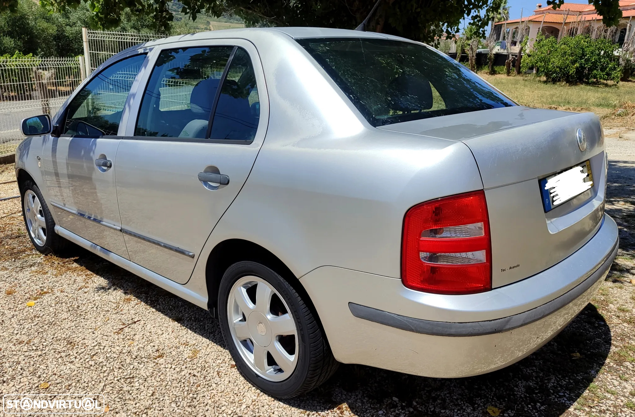Skoda Fabia 1.4 Elegance AR4+ABS - 3
