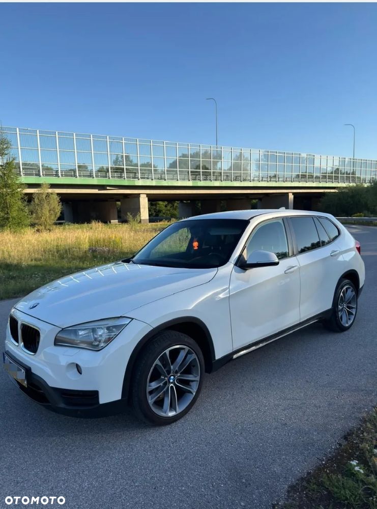 BMW X1 xDrive20d - 11