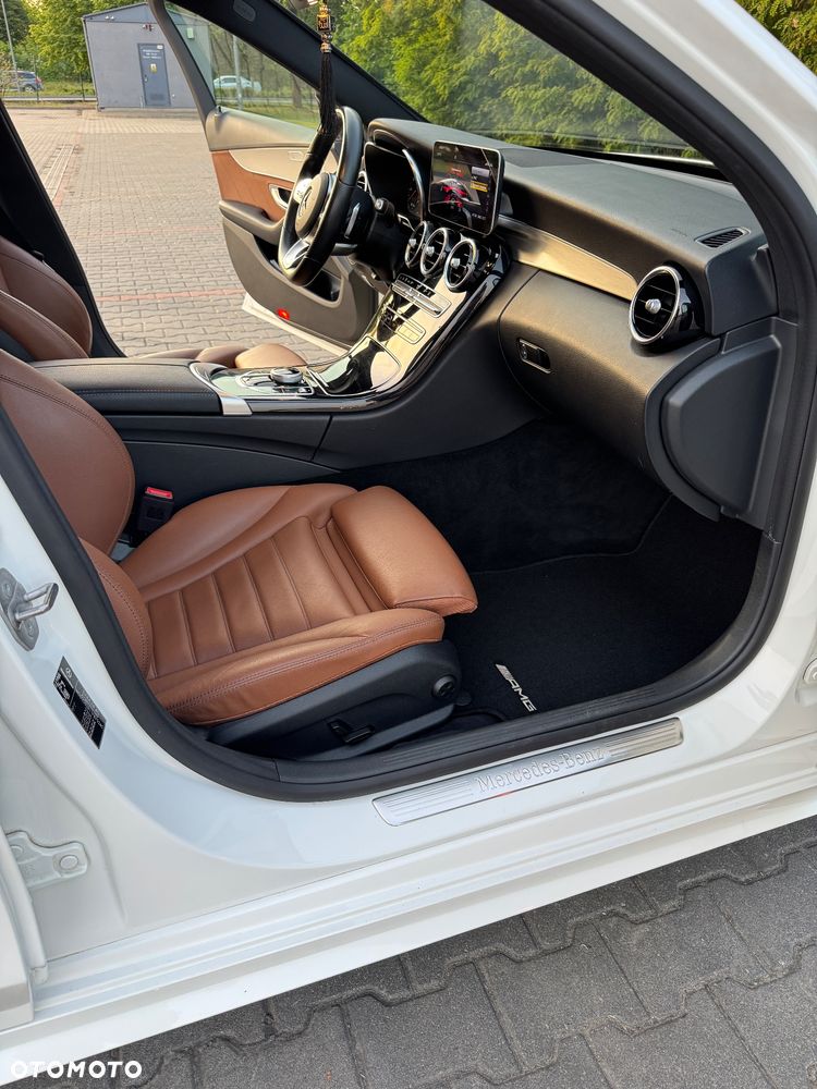 Mercedes-Benz Klasa C 200 d 9G-TRONIC AMG Line - 25