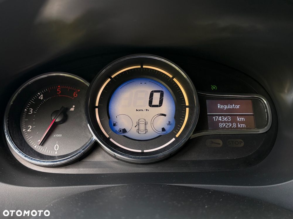 Renault Fluence 1.5 dCi Life EU6 - 15
