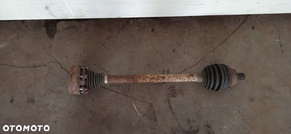 Półoś prawa tylna Audi A3 8P Quattro - 2