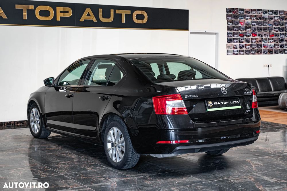 Skoda Octavia 2.0 TDI 4X4 DSG Style - 30