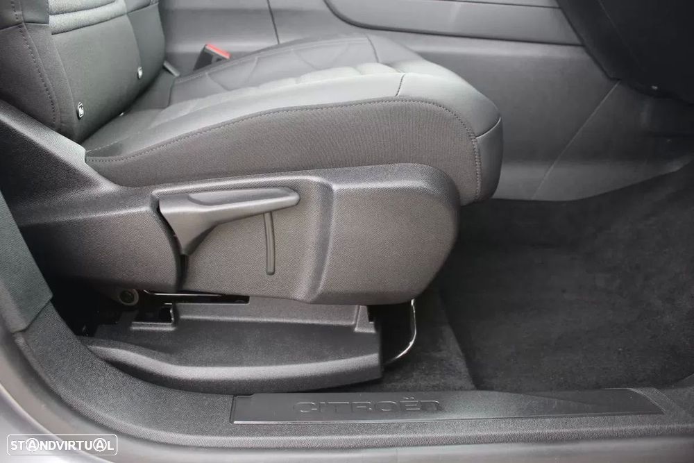 Citroën C5 Aircross 1.2 PureTech Plus - 16