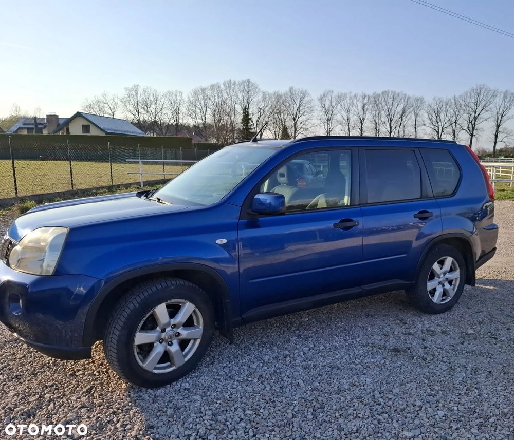 Nissan X-Trail - 2