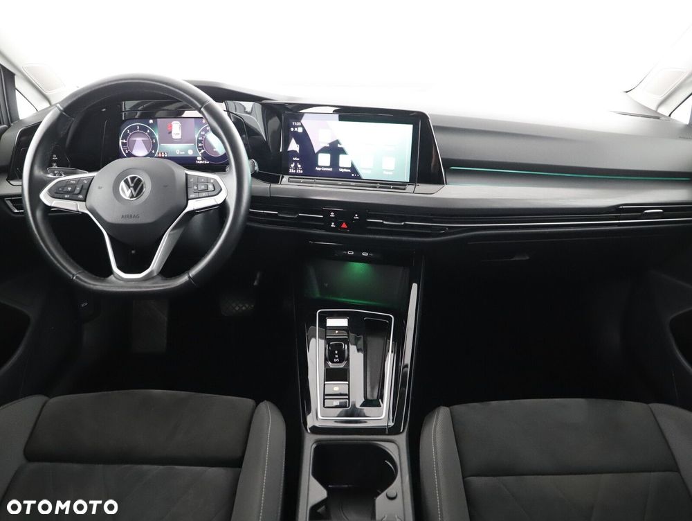 Volkswagen Golf Variant - 9