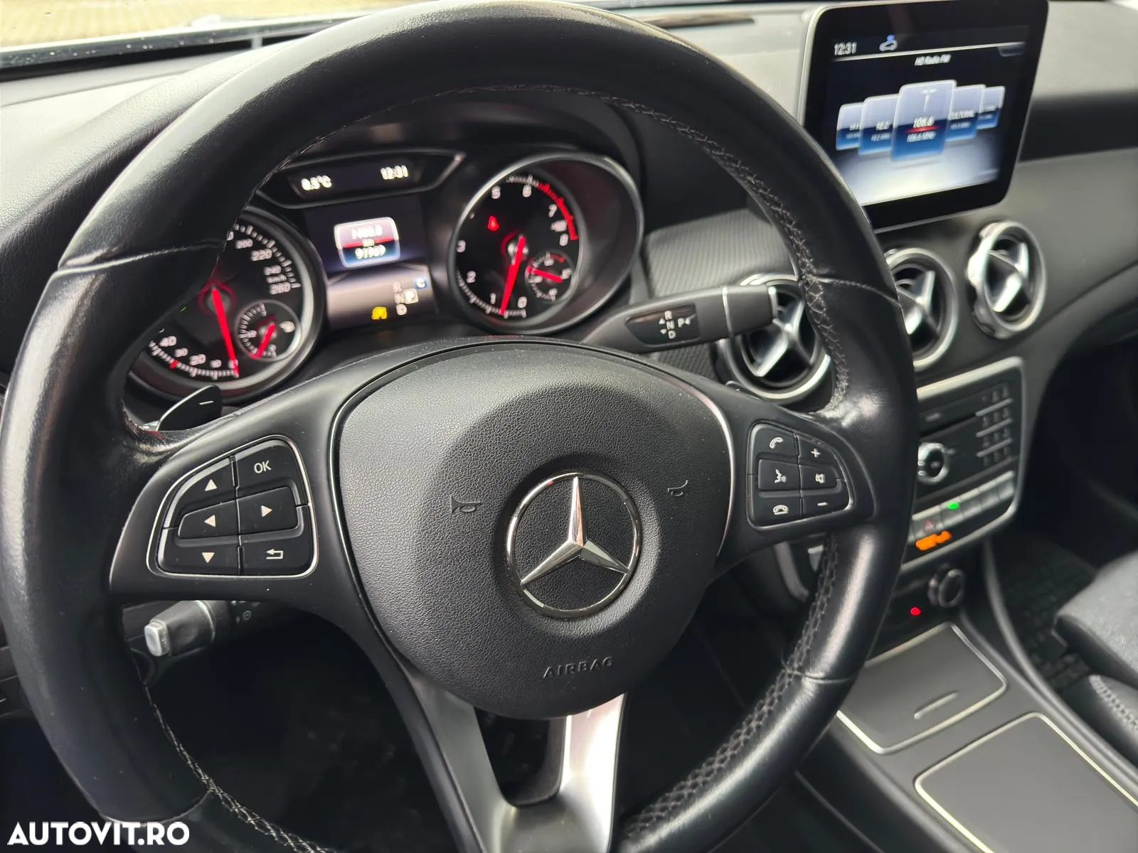 Mercedes-Benz GLA 250 4Matic 7G-DCT Peak Edition - 23