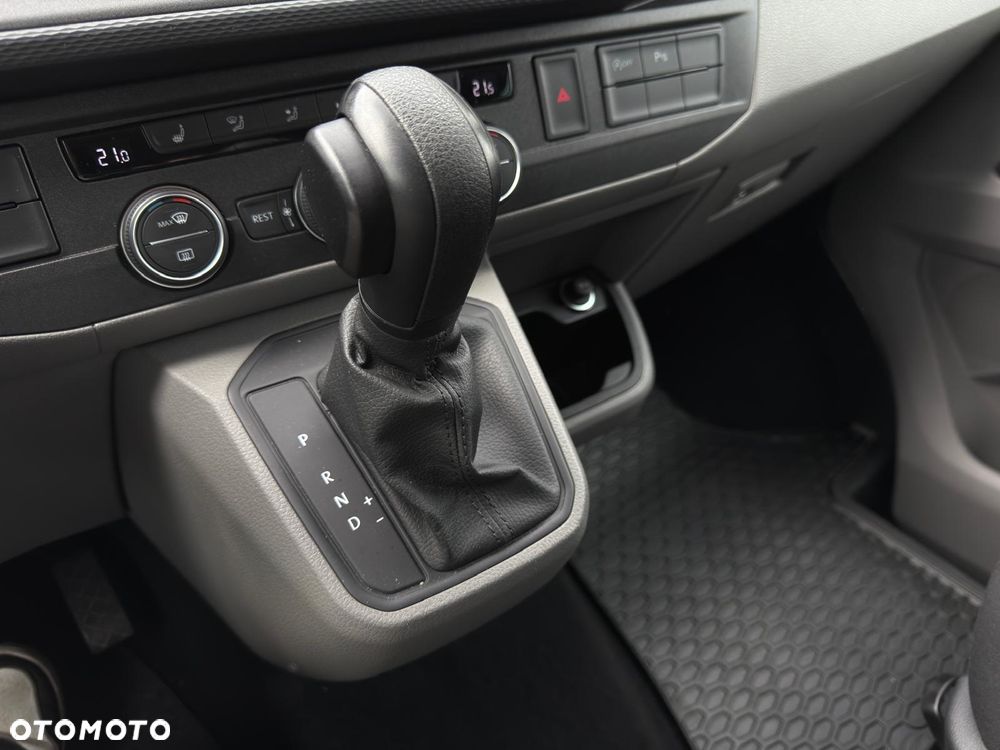 Volkswagen Caravelle 2.0 TDI L2 Highline DSG - 22