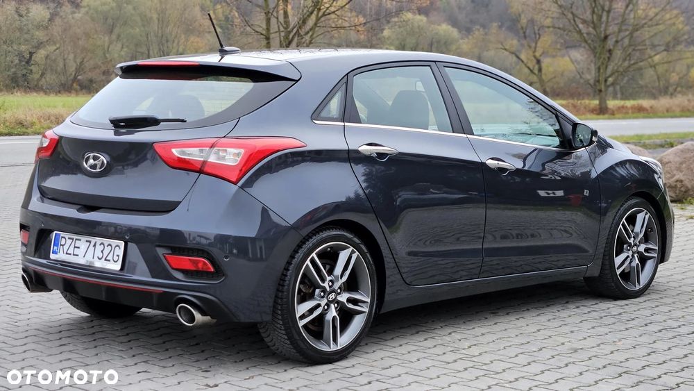 Hyundai i30 1.6 T GDI Turbo - 15