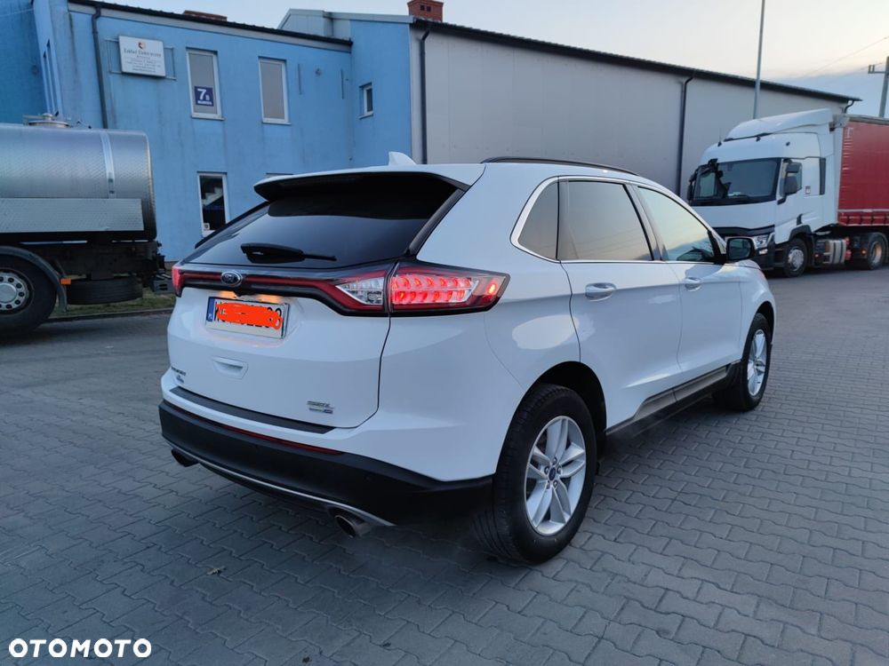 Ford Edge - 5