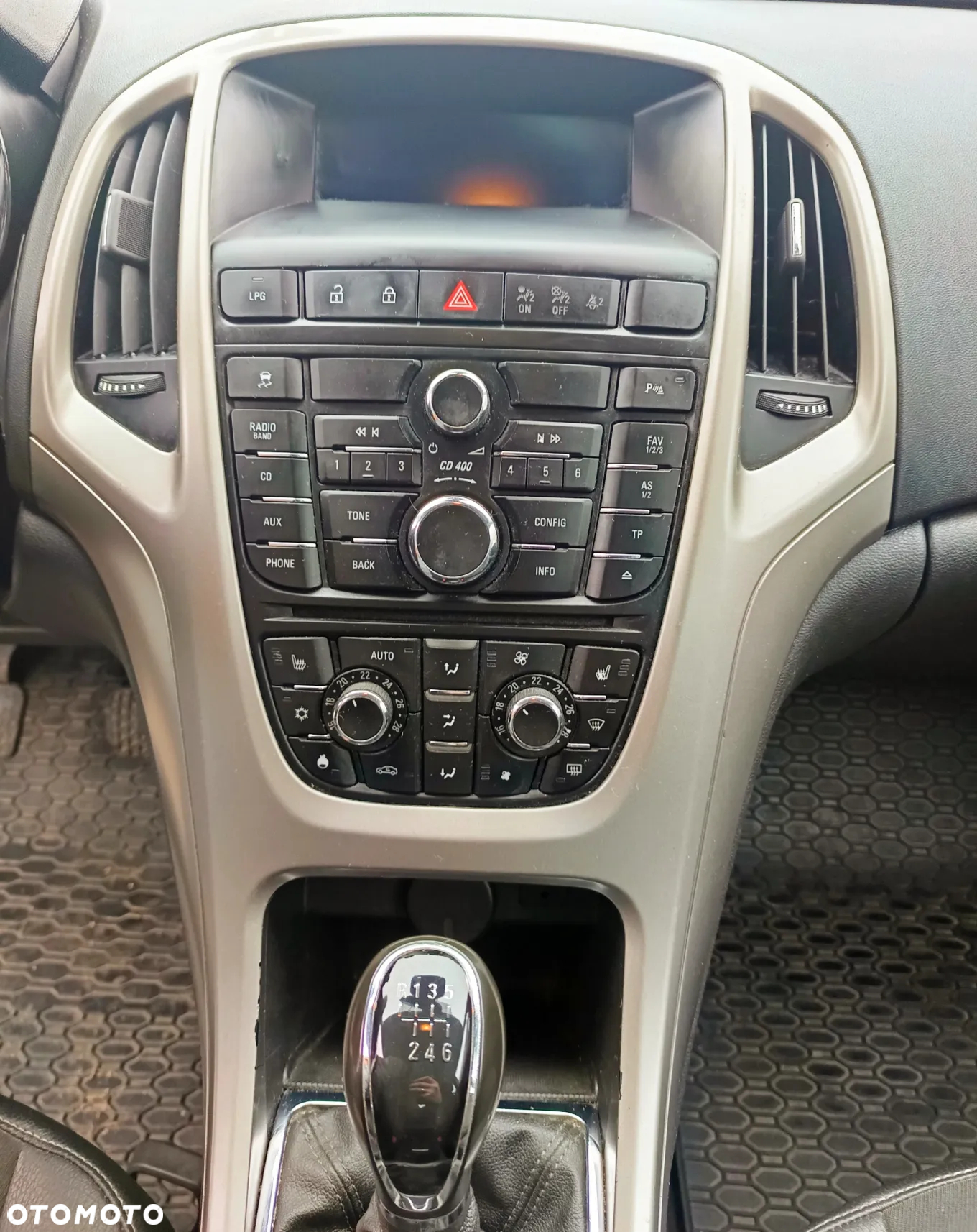 Opel Astra - 11