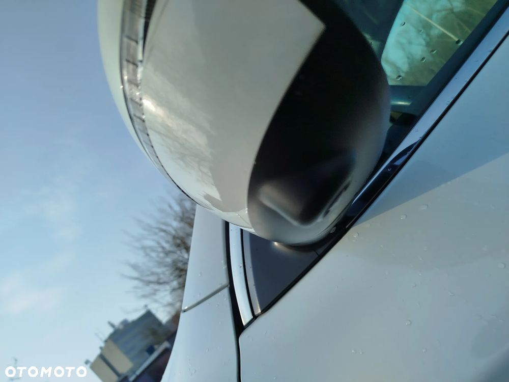 Nissan Qashqai 1.2 DIG-T Tekna Xtronic - 36