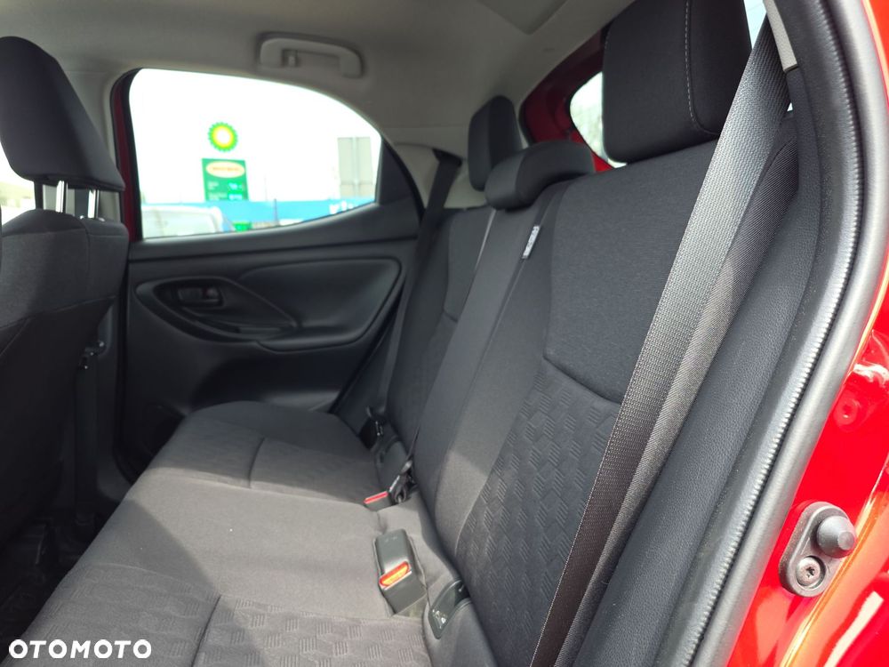Toyota Yaris - 14