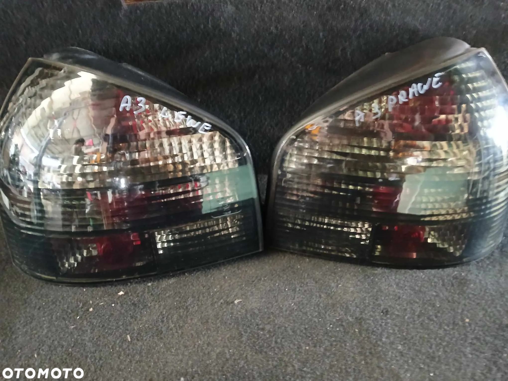Audi A3 8L Lampa  tylna lewa, prawa dymione - 1
